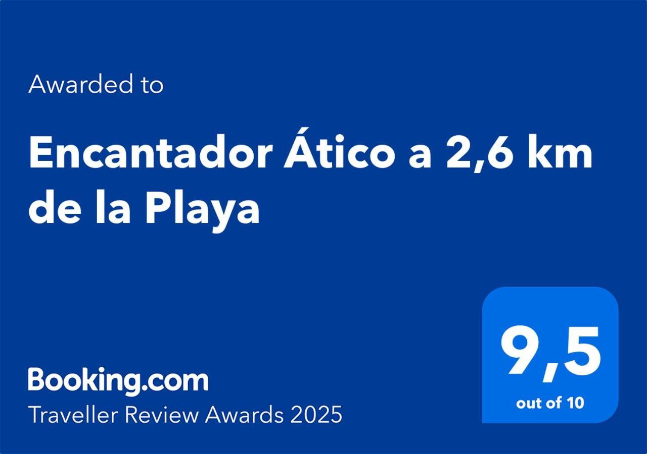 Encantador Atico A 2,6 Km De La Playa